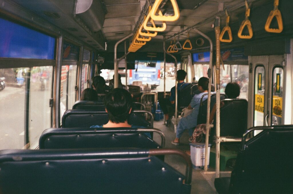 Transportasi Umum, Bus, Trans
